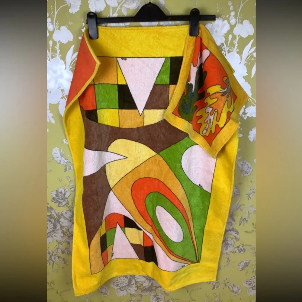 Emilio Pucci Orange and Yellow Towel‎